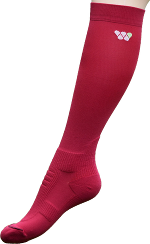 D'un joli rouge rubis ici, les chaussettes d'équitation Fixity West Island habillent vos jambes !